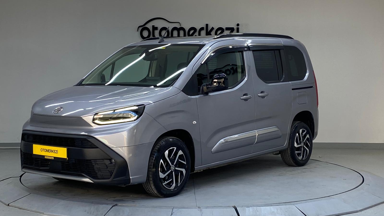 TOYOTA PROACE 1